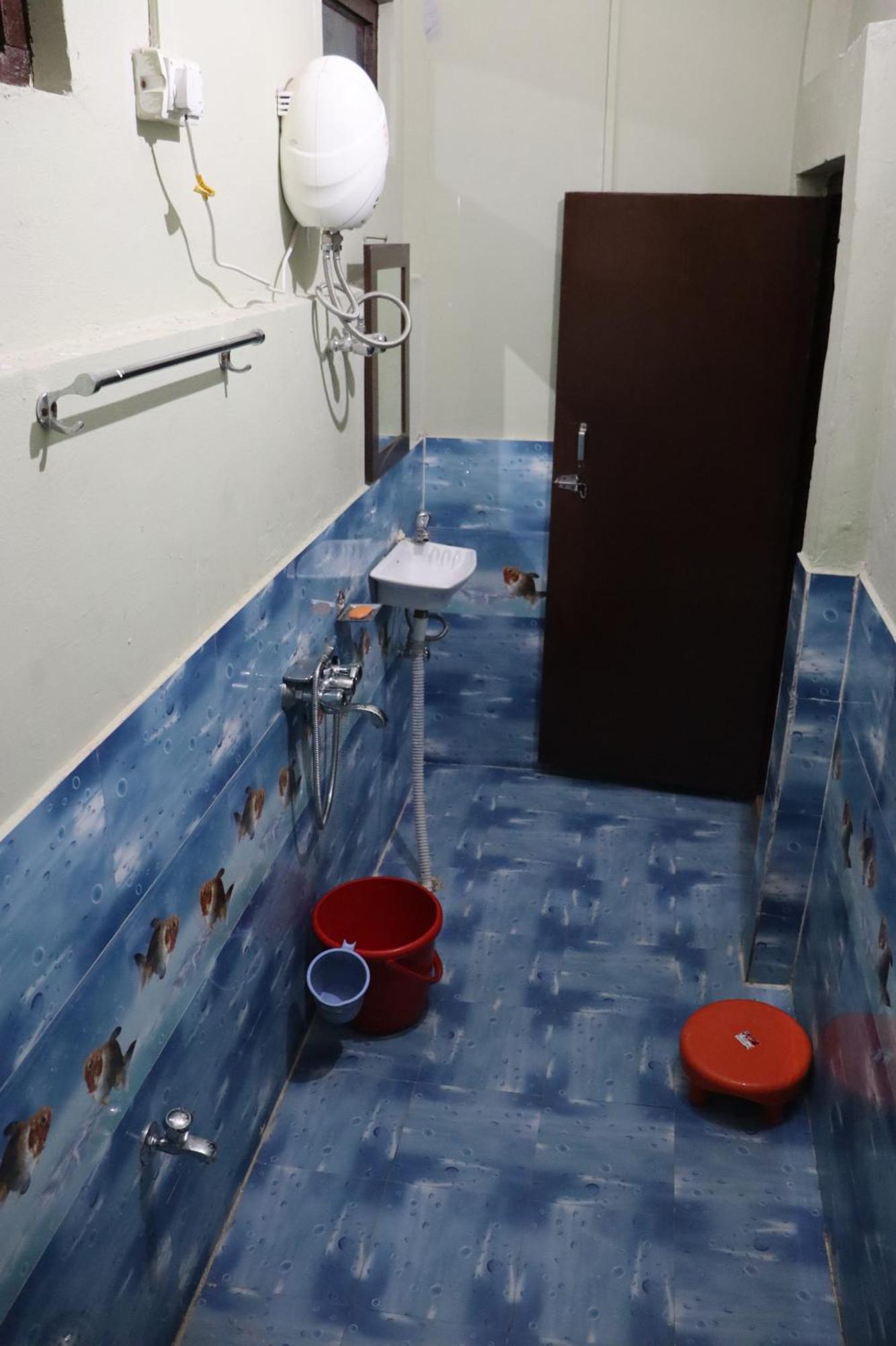 Shanti Home Stay Chaukori Esterno foto